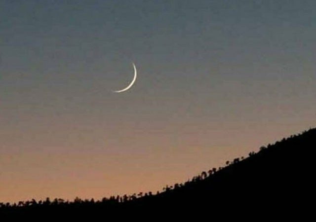 پاکستان میں رمضان المبارک کا چاند نظر آگیا