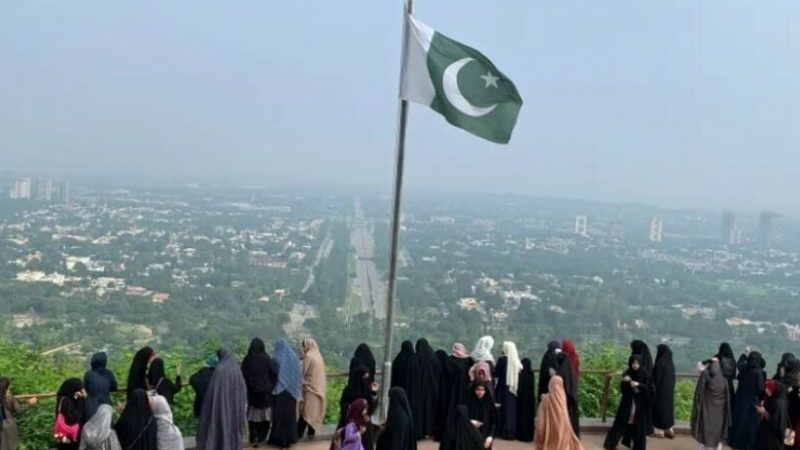 پاکستان ’انتہائی خطرناک‘ ممالک کی فہرست میں شامل نہیں، برطانوی حکام